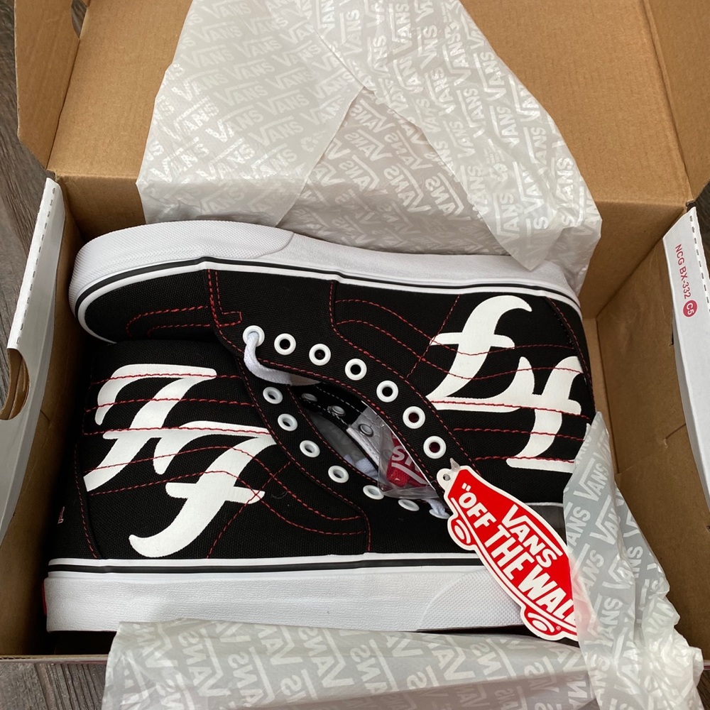 Foo Fighters Vans Limited Edition 25th anniversary